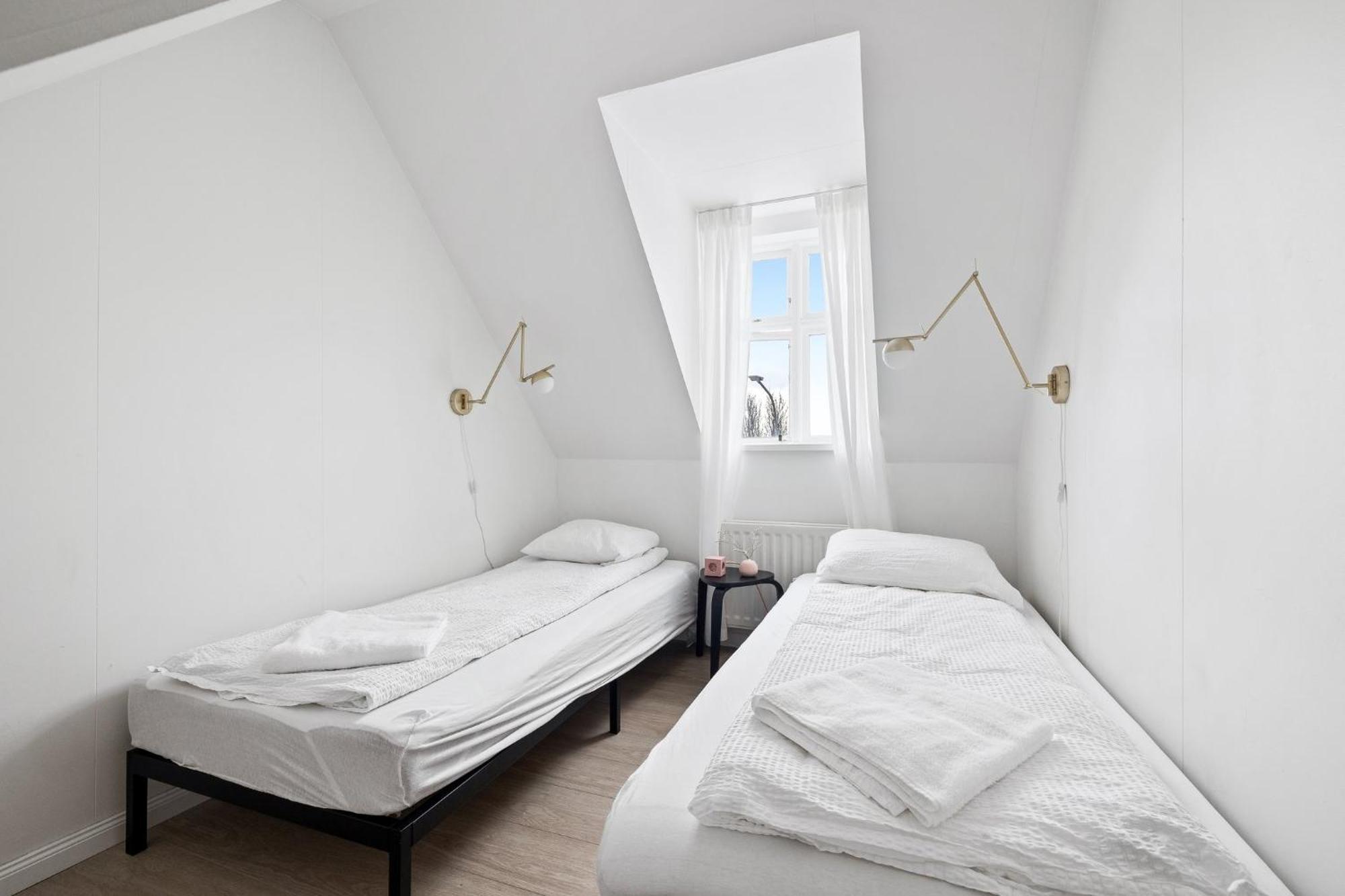 Downtown Reykjavik Baldursbra Holiday Home Екстер'єр фото